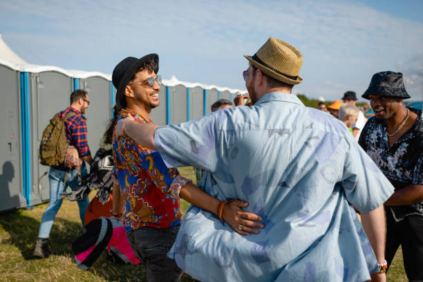 Best Portable bathroom rental  in Wildwood, MO